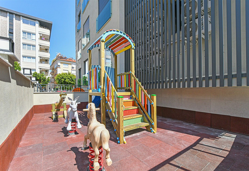 Апартаменты 1+1 в самом центре Аланьи в 120 метрах от моря