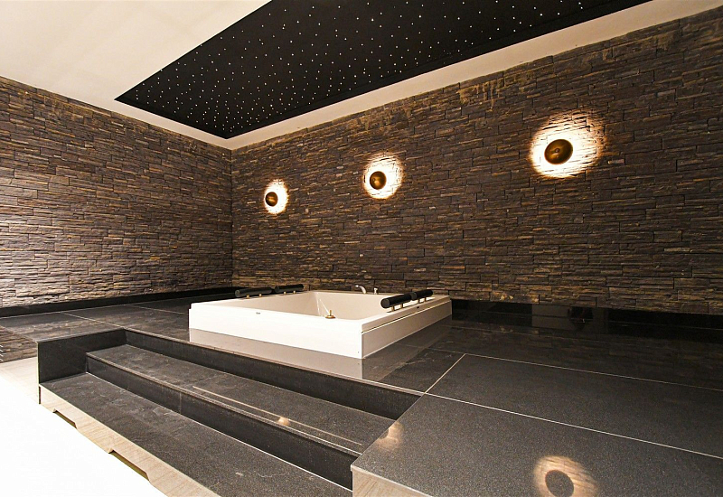 Апартаменты 1+1 в самом центре Аланьи в 120 метрах от моря