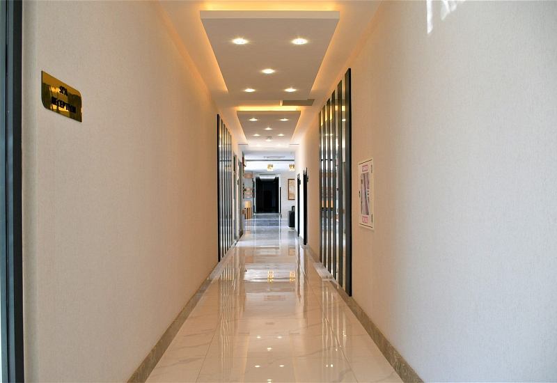 Апартаменты 1+1 в аренду в новом жилом комплексе с видом на бассейн в Махмутларе