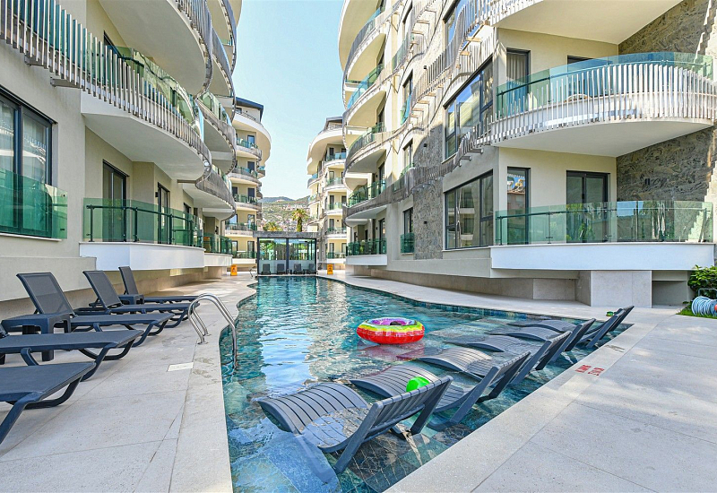 Апартаменты 1+1 в самом центре Аланьи в 120 метрах от моря