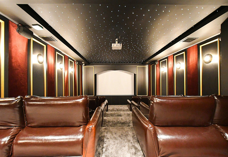 Апартаменты 1+1 в самом центре Аланьи в 120 метрах от моря